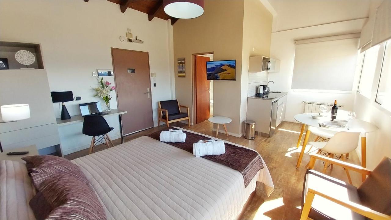 Las Victorias Suites Bariloche エクステリア 写真