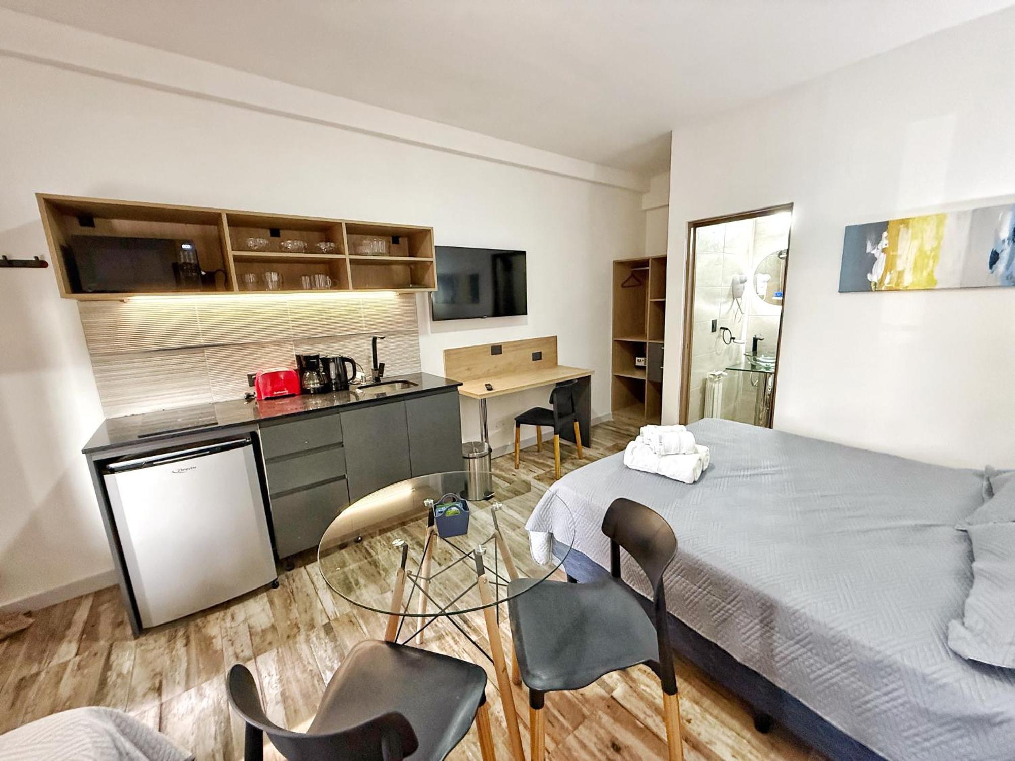Las Victorias Suites Bariloche エクステリア 写真